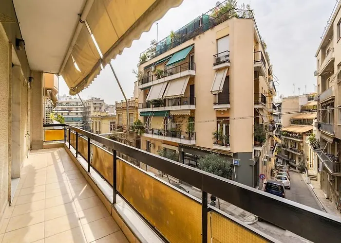 Spacious 2 Bedrm In Pangrati Athens Center
